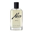 AKRO يبتسم