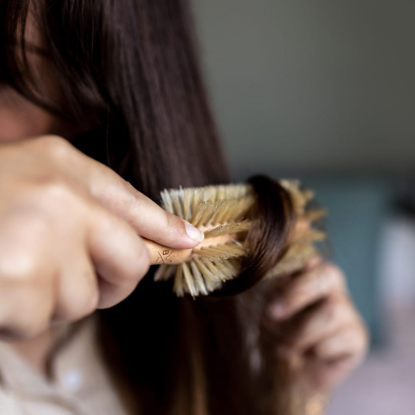 BACHCA ROUND WOODEN HAIR BRUSH - BOAR BRISTLES – online store
