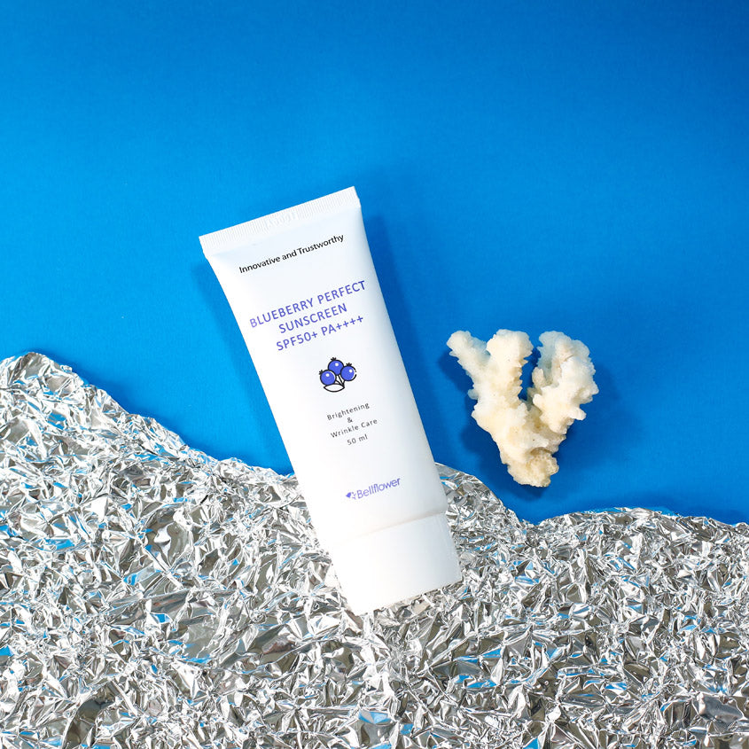 BELLFLOWER بيلفلاور: كريم الوجه الواقي من الشمس بخلاصة التوت الأزرق SPF 50+ PA++++، 50 مل – شراء أونلاين