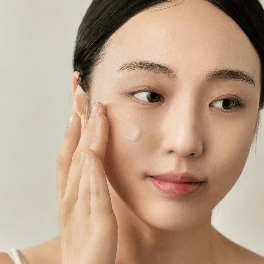 Light On Serum : Centella + Vita C – texture / swatch