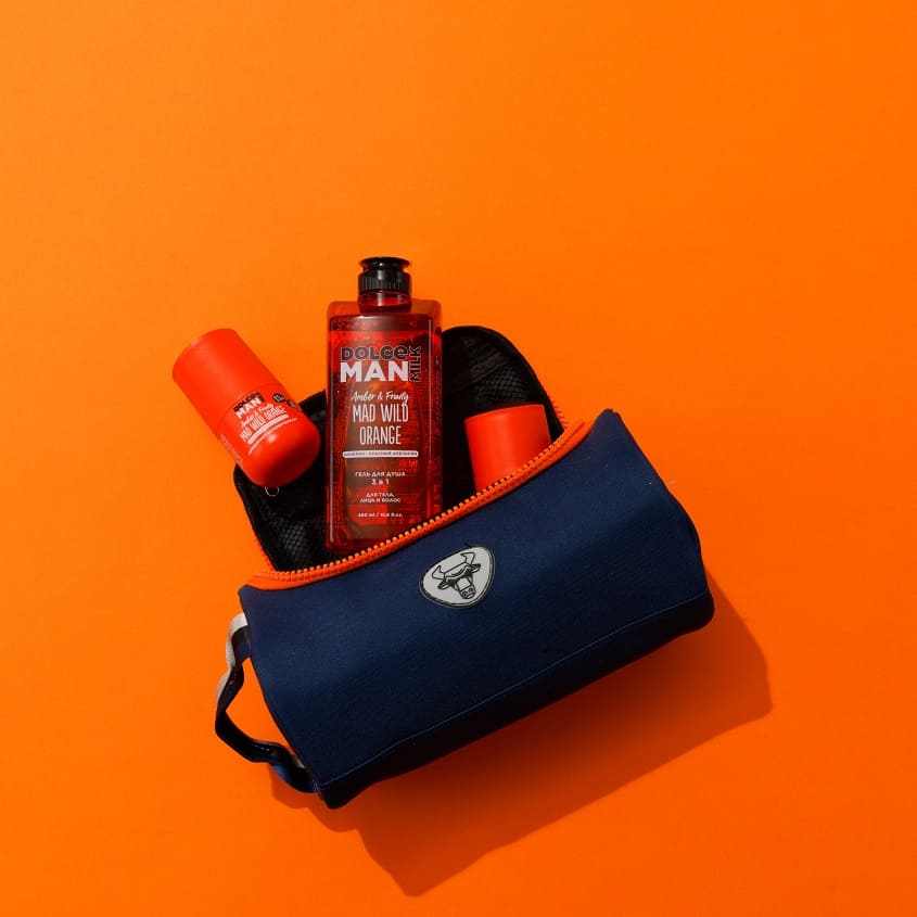 DOLCE MILK Set 221 MAN (shower gel 3in1 Mad Wild Orange + deo Mad Wild Orange) cosmetic bag
