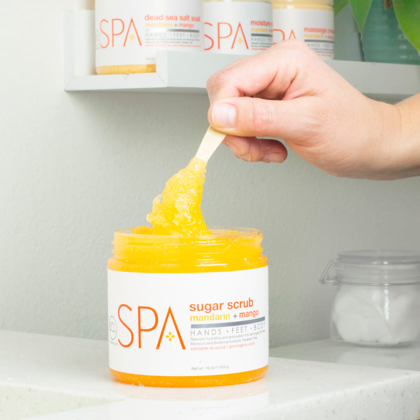 مقشر اليدين والقدمين والجسم باليوسفي والمانجو