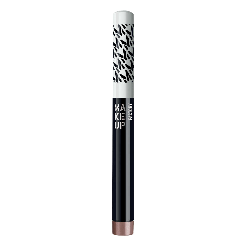 Cooling Eyeshadow Stick Trend Look SS 26