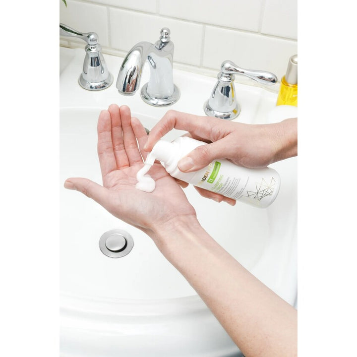 GOLDFADEN MD Detox Clarifying Facial Wash