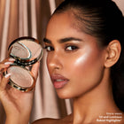ICONIC LONDON LIT AND LUMINOUS BAKED HIGHLIGHTER 66,7ML – photo 8