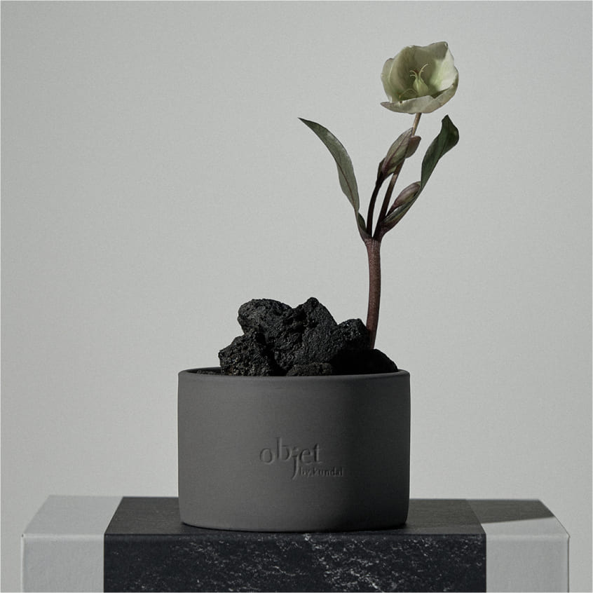 Objet by Kundal Perfume Volcanique Stone Diffuser - Grassy Flower