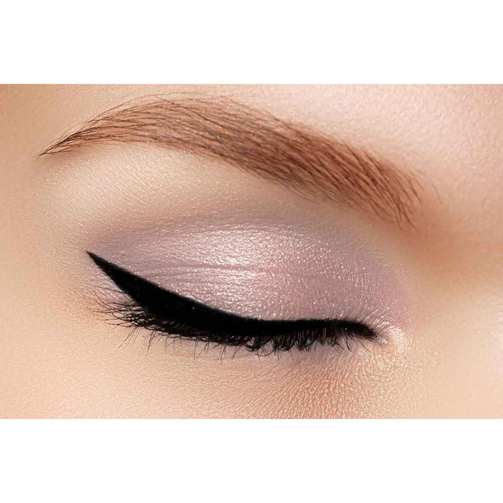ظلال العيون المضيئة من LIHT ORGANICS
