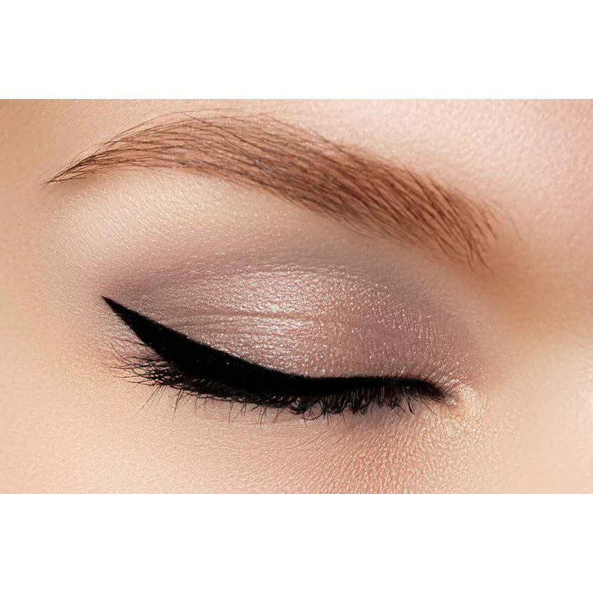 ظلال العيون المضيئة من LIHT ORGANICS