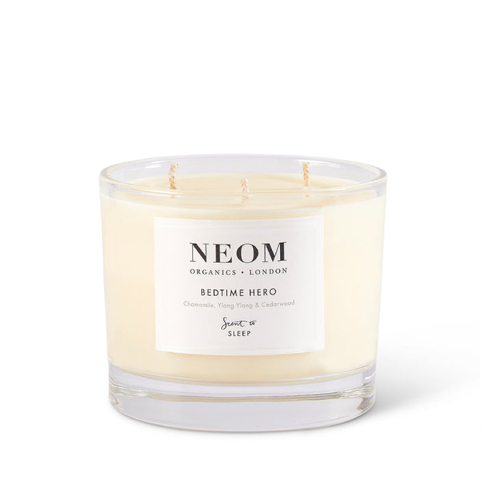 شمعة معطرة بثلاث فتائل من Bedtime Hero Sleep Scent To Sleep