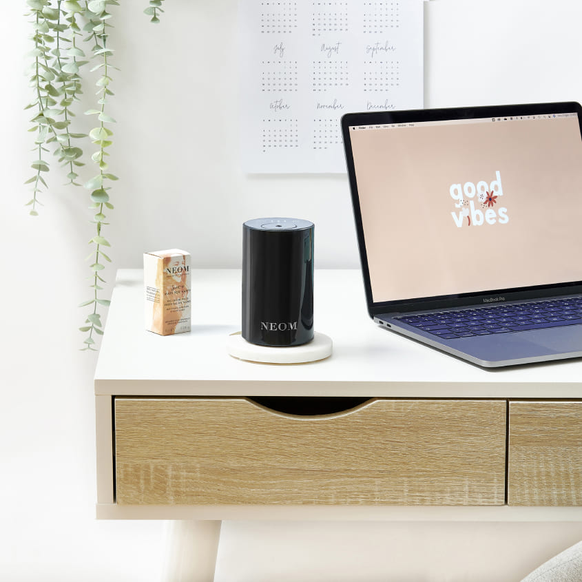 Wellbeing Pod Mini - Essential Oil Diffuser Black