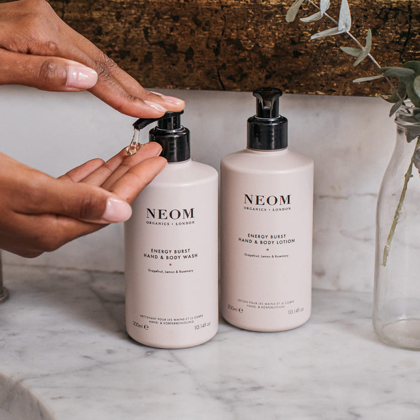 NEOM ORGANICS غسول اليدين والجسم انفجر الطاقة – توصيل مجاني