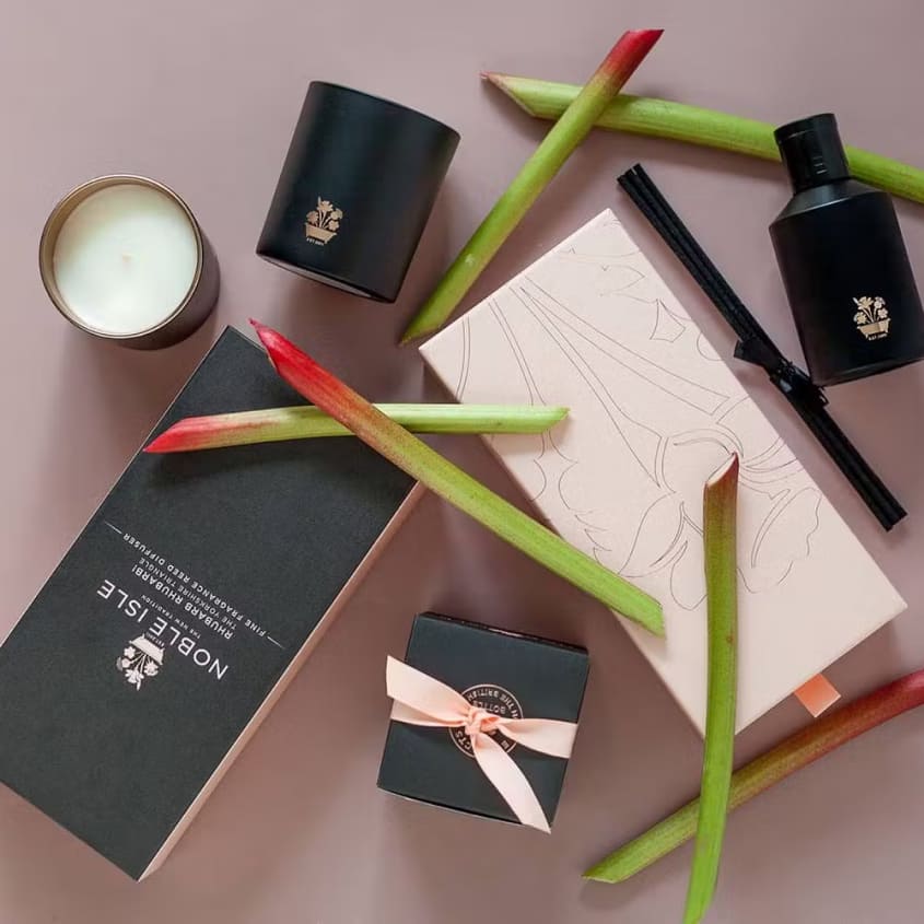 ناشر رائحة الراوند