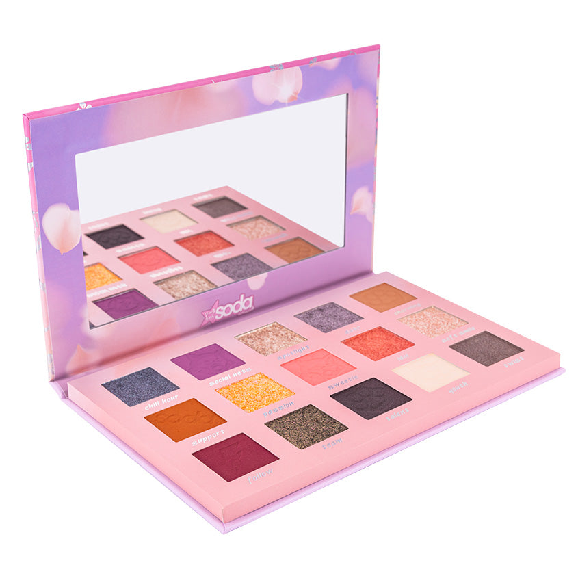 SODA WORLD IS YOURS EYESHADOW PALETTE #softdivalution – online store