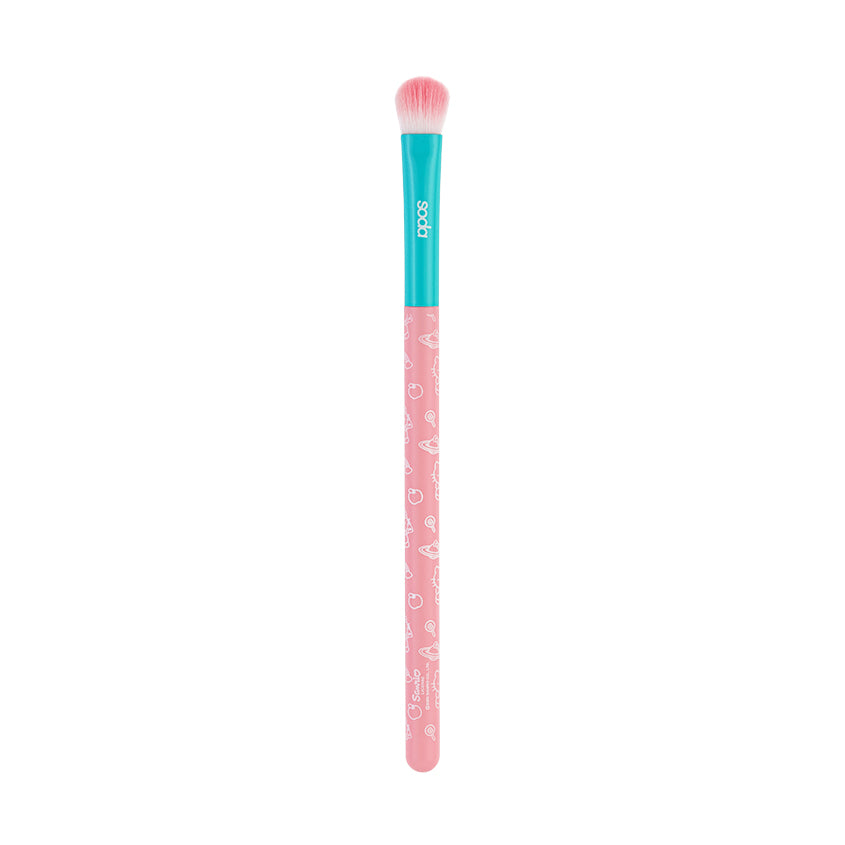 SODA HELLO KITTY EYESHADOW FLAT BRUSH #cuteadventure