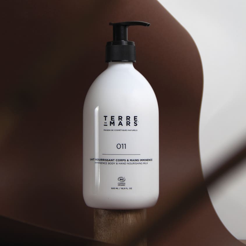 Nourishing Hand and Body Milk 011