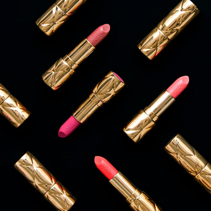 VIA MILANO WET EFFECT LIPSTICK HYDRATING & SHEER vit.E 210 AZALEA 4 g