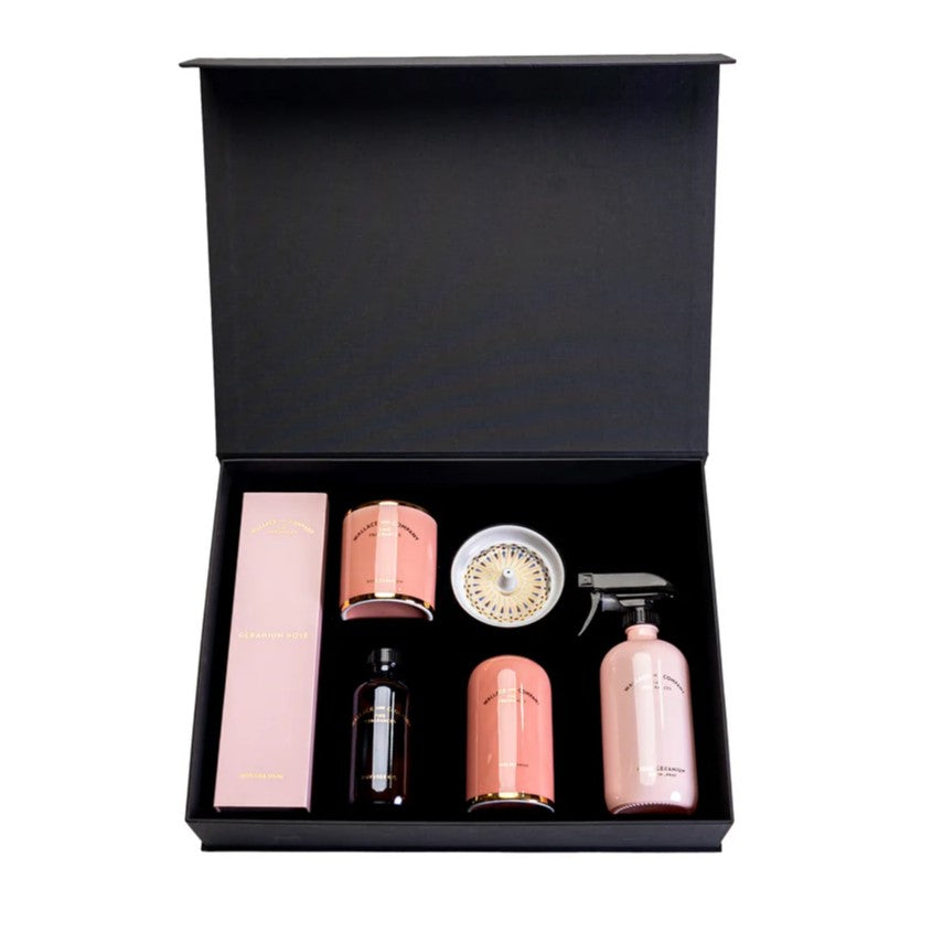 WALLACE & COMPANY ROSE GERANIUM SET ( CANDLE 300 ML + ROOM SPRAY 500 ML + DIFFUSER 250 ML + STICKS + INCENSE DISH)